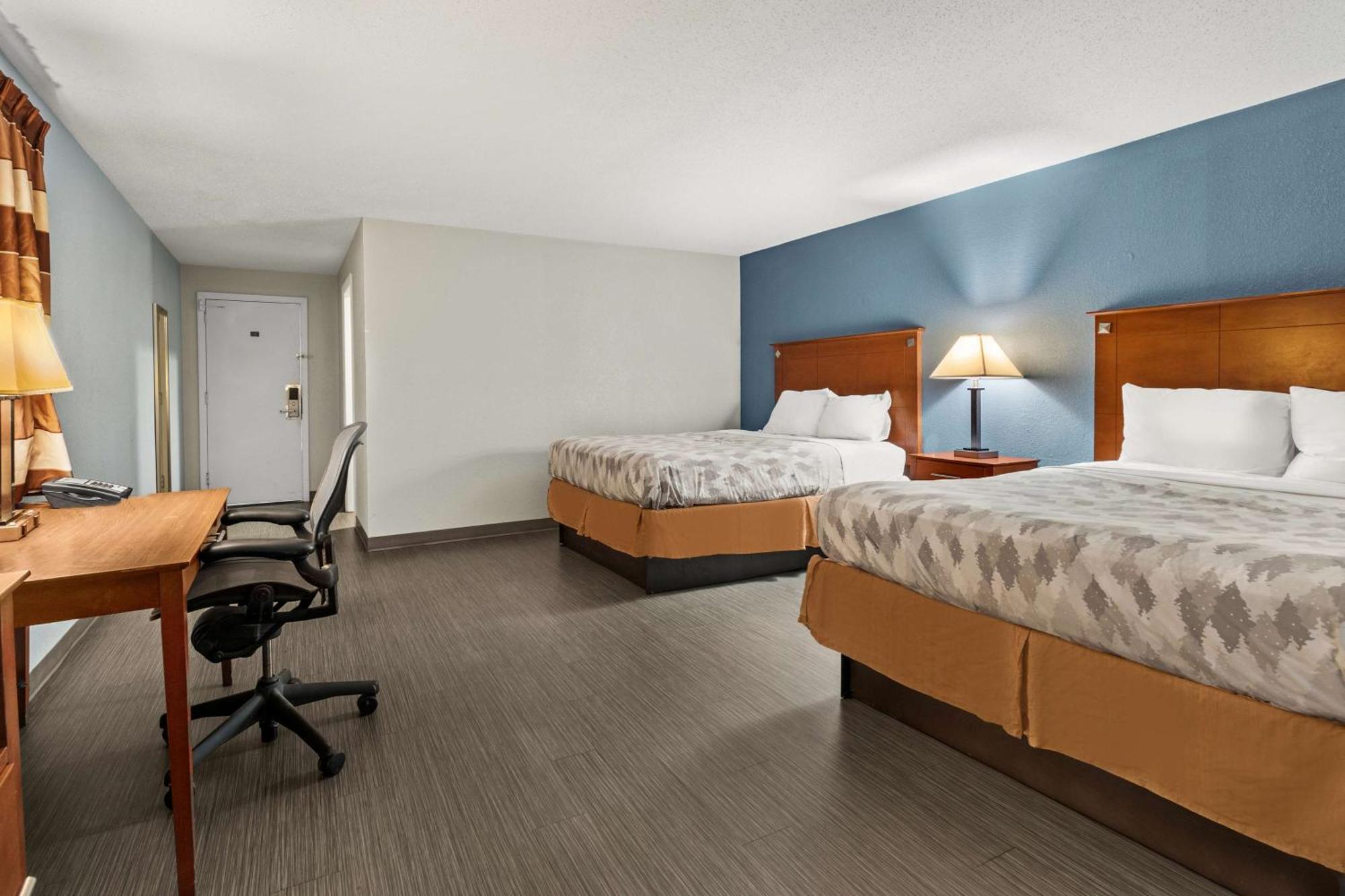 Americas Best Value Inn Carlisle Exterior photo