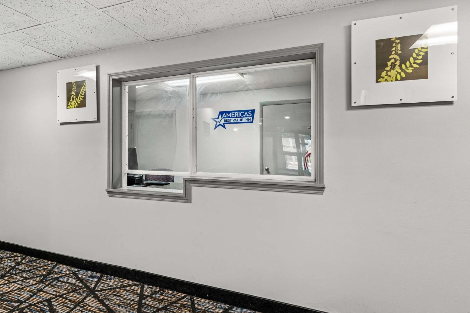 Americas Best Value Inn Carlisle Exterior photo